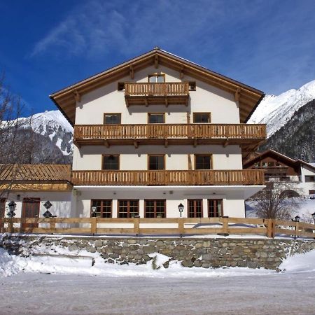 Holiday Home Near St Anton Am Arlberg With Sauna Buitenkant foto