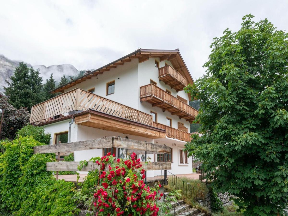 Holiday Home Near St Anton Am Arlberg With Sauna Buitenkant foto